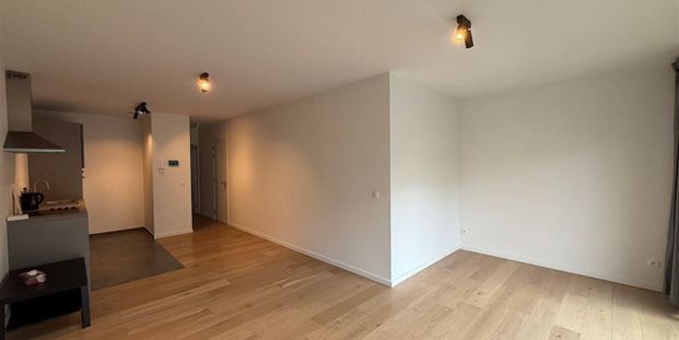 Appartement te huur in Antwerpen voor € 1.200 met 2 slaapkamers - Foto 1