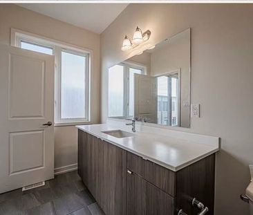 For Lease - 167 Squire Crescent Unit# Suite A, Oakville, Ontario - Photo 6
