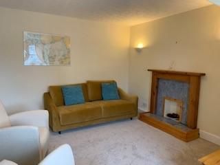 3 bedroom flat to rent - Photo 3