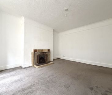 Buckingham Road, Brighton, BN1 3RQ 1 bedroom apartment to rent - Photo 3