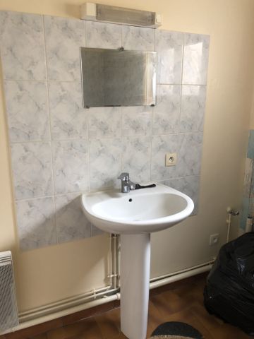 Location Maison 4 pièces 71m² ST AULAYE PUYMANGOU 24410 - Photo 5