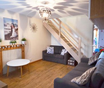 2 bedroom house to rent - Photo 1