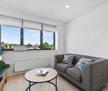 2 bedroom flat to rent - Photo 1