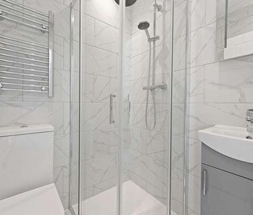 Stanley Avenue, Greenford, UB6 - Photo 5