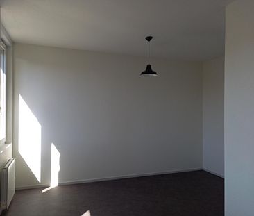 : Appartement 25.82 m² à SAINT ETIENNE - Photo 2