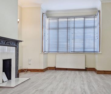 Waddon Court Road, Croydon - Photo 2