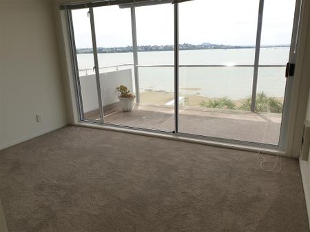 Property Management102 Bramley Dr, Farm Cove - House for Rent - Photo 2