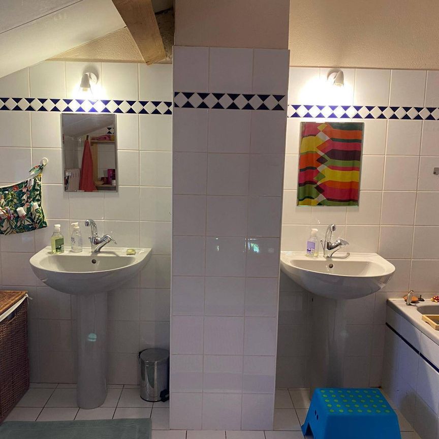 Location appartement rénové 4 pièces 110 m² à Payzac (07230) - Photo 1