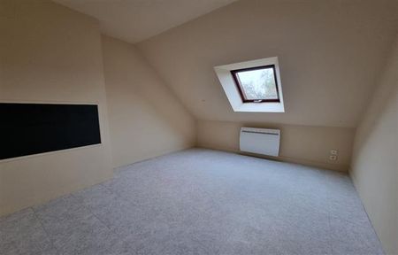 Maison de campagne - T4 96 m² - Yevres - Photo 2