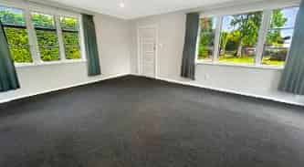 Feilding - Three Bedroom - Photo 3