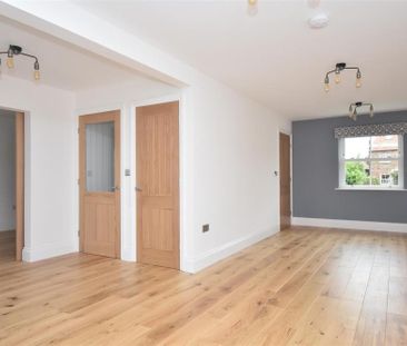 Main Street, Newton On Derwent, York - Photo 2