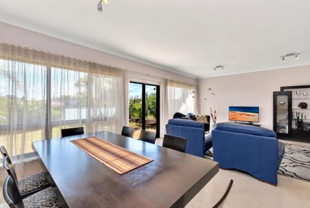 Architecturally Designed Home on the Lake - Photo 4