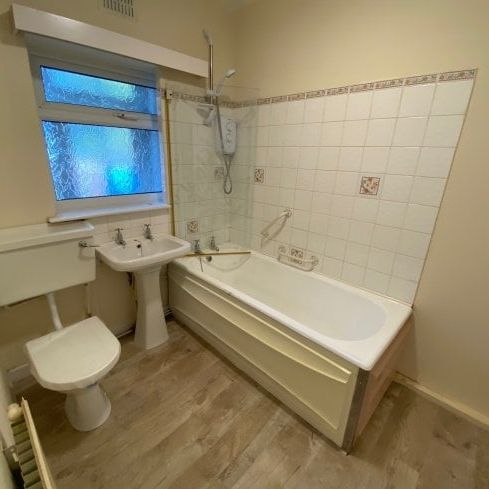 Warwick Road, Lytham St Annes - Photo 1