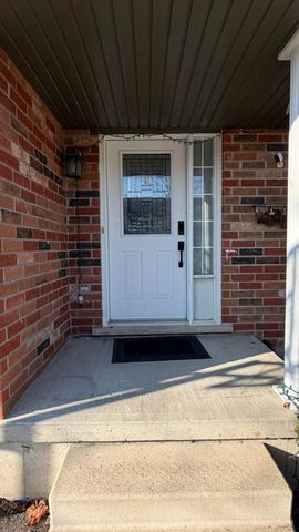 For Lease - 528 VIRGINIA CREEPER Street, Waterloo, Ontario - Photo 3