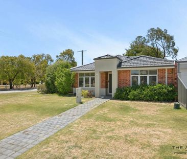 Modern Living in the Heart of Lynwood - Photo 6