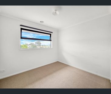 36 Ashwell Avenue, Williams Landing, Vic 3027 - Photo 5