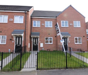 3 bedroom terraced house to rent - Photo 4