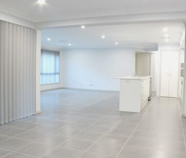 Home For Rent - Photo 3