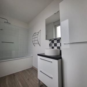 Appartement 4 pièces à - Photo 2