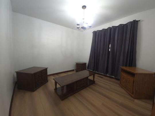 For Lease - 5 Rideau Avenue, Toronto, Ontario - Photo 1