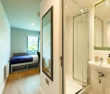 Premium Ensuite - Photo 3