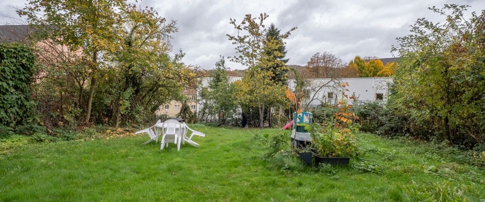 Ca. 51 m² große 2-Zimmer-Dachgeschosswohnung mit Tageslichtbad in Hagen-Eilpe - Photo 1