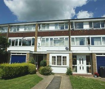 Crawley Drive, Hemel Hempstead, HP2 6BS, Herts - Photo 1