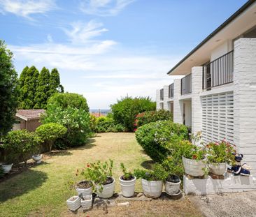 Coastal Luxury - Photo 3