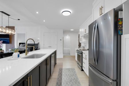 4060 Boul. des Sources, apt. 203 - Photo 5