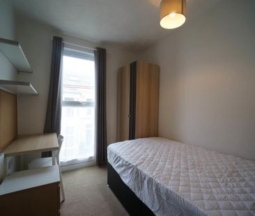 7 College Road - Photo 4