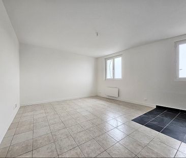 Location Appartement 2 pièces 37m² - Photo 2