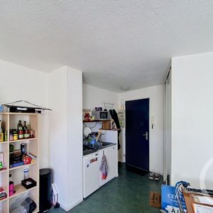 Location Appartement 1 pièce 19m² CLERMONT FERRAND 63000 - Photo 2