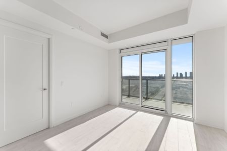 For Lease - 8960 Jane Street Unit# 2322, Vaughan, Ontario - Photo 3