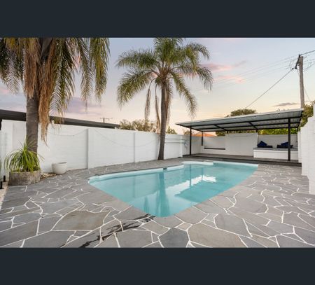 6 Elizabeth Street, Osborne Park, WA 6017 - Photo 4