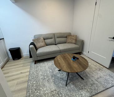 Studio Meublé – Ellendale Ave - Photo 3