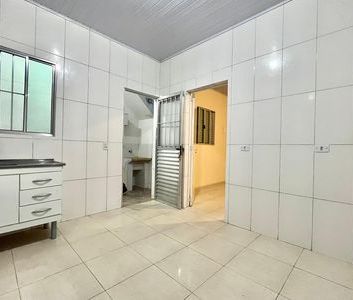 Casa para alugar com 40m², 1 quarto e sem vaga - Foto 2