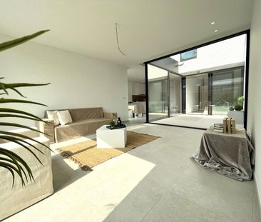 Appartement te huur in Oostkamp voor € 1.190 met 2 slaapkamers - Foto 1