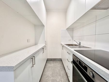 5/43 Hobart Road, Murrumbeena VIC 3163 - Apartment For Rent | Domain - Photo 2