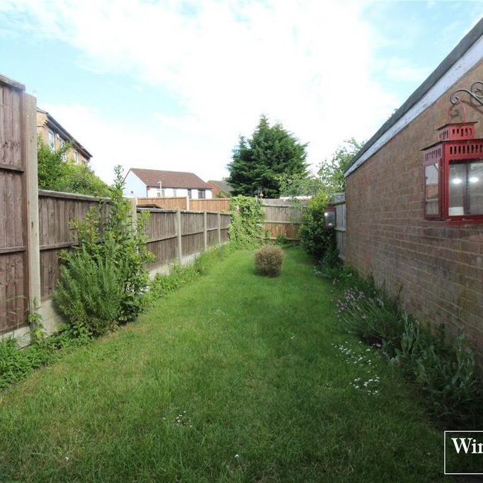 1 bedroom end of terrace house to rent - Photo 1