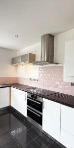 2 bedroom apartment to rent - Photo 3