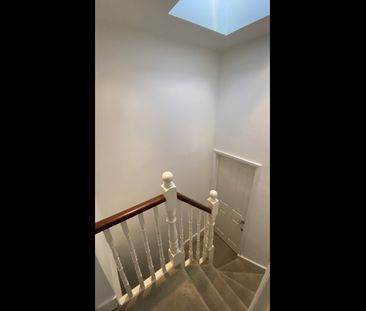 Room in a Shared House, Khama Rd, SW17 - Photo 6