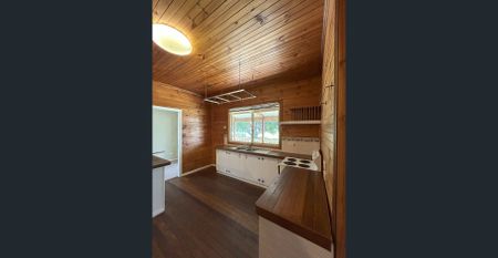 Smithtown and opposite the park - Photo 4