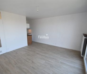 Location Appartement 1 pièce 26m² ST LO 50000 - Photo 5