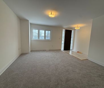 For Lease - 4201 Major Mackenzie Dr Drive, Markham, Ontario - Photo 1