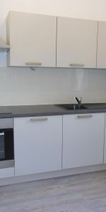 Location Appartement 5 pièces 119m² MACON 71000 - Photo 3