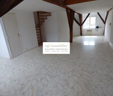 Location Appartement 3 pièces 95m² BERGUES 59380 - Photo 1