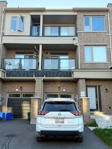 For Lease - 1071 Lockie Drive, Oshawa, Ontario - Photo 3