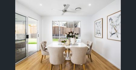 Luxury Family Home in Prime Locale - Photo 5