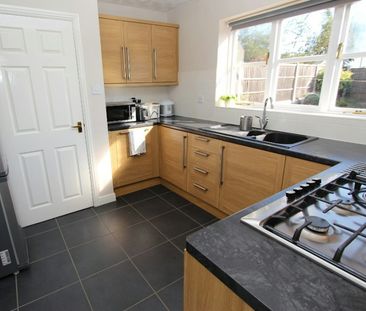 Detached house to rent on - Photo 3
