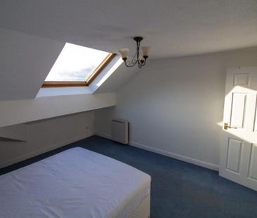 3 bedroom apartment to rent - Photo 1